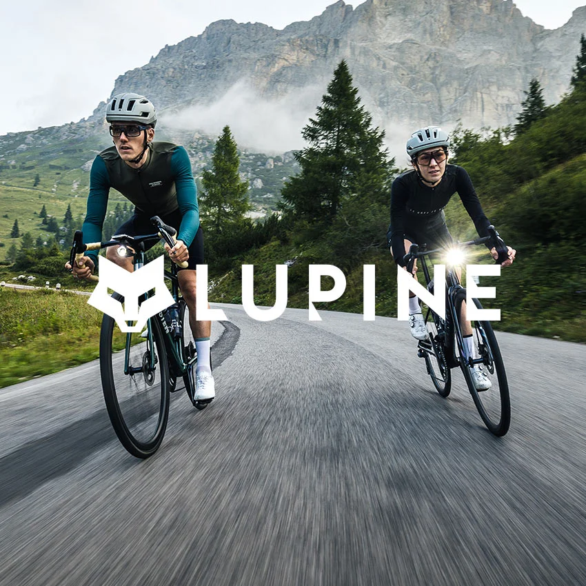 Lupine Fahrradlicht an zwei Gravel Bikes im Testcenter Hamburg